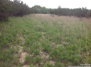 21 Whartons Dock Rd, Bandera, TX 78003