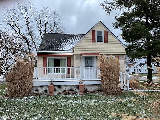 1st image of 32906 Lake Shore Blvd