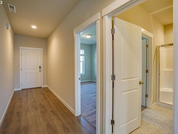 2nd image of 1009 NE 13th St