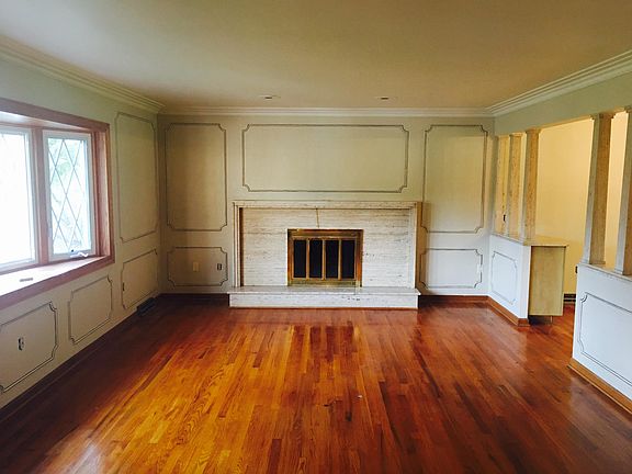 Living room/Famiky Room