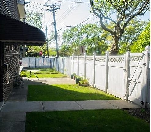 4th image of 4110 Throggs Neck Expy #Sr