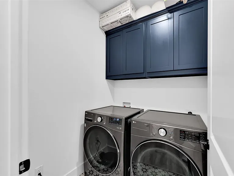 6720 Stags Run — Photo 15