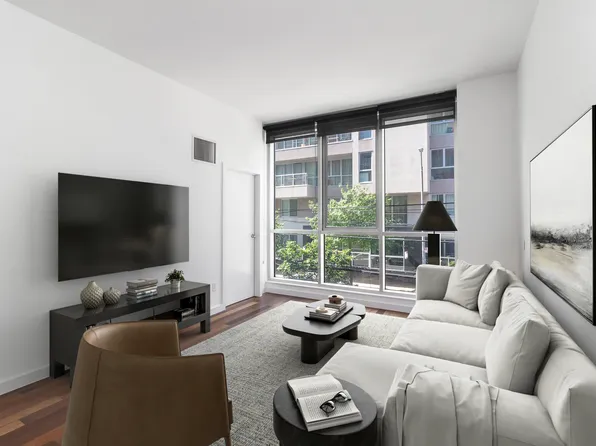 135 North 11th Street image 1 of 7