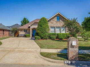 908 Atlanta Dr, Denton, TX 76208
