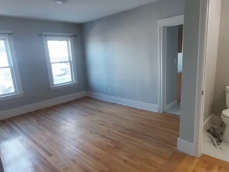 257 Chandler St #1-L — Photo 6