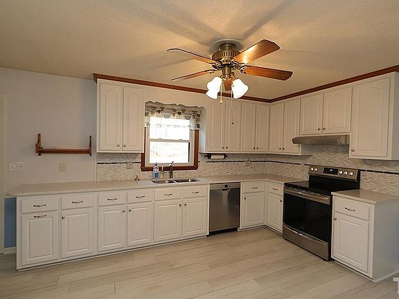 5th image of 6209 Summerfield Dr