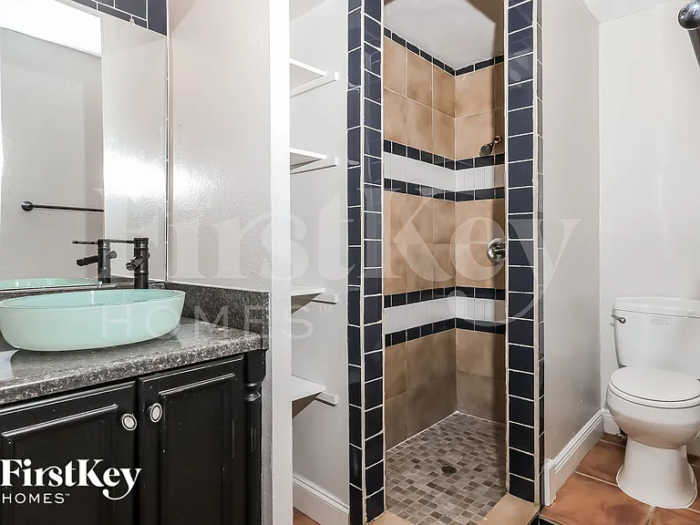 1158 SW Hunnicut Ave — Photo 10