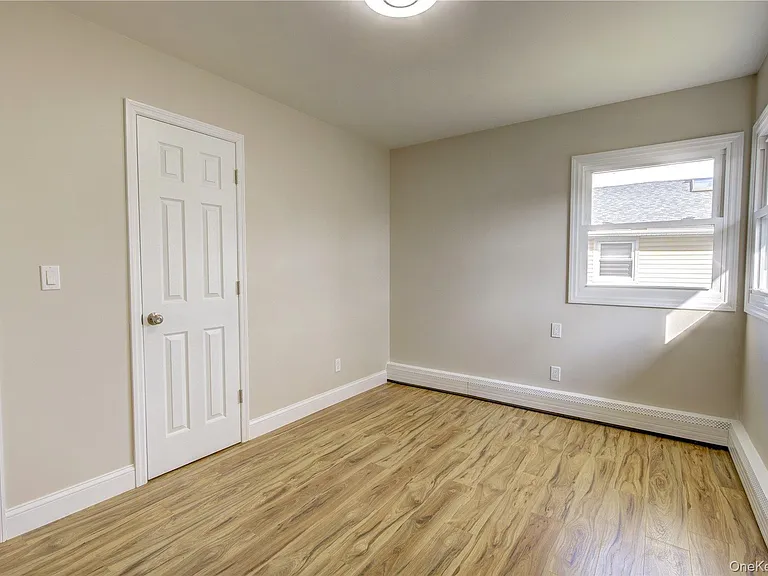 207 Catherine Ave — Photo 18