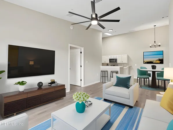 5100 PLAYPEN Drive #12, Jacksonville, FL 32210