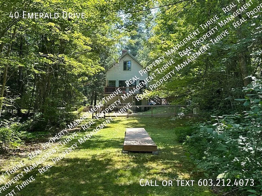 Charming 3 Bed, 2 Bath Home on Gould Pond — Photo 3