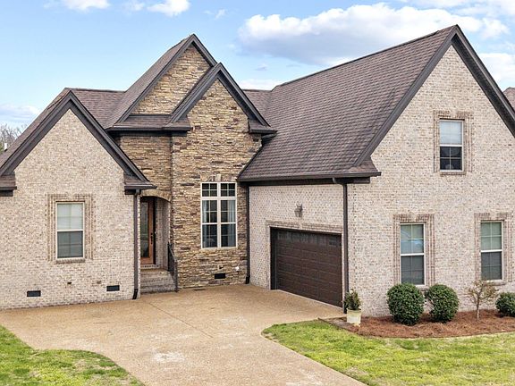 2nd image of 193 Karen Dr