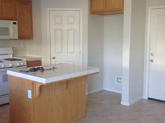5th image of 1117 Atherton Dr