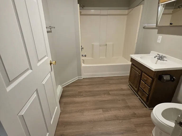 Whitehall Road - 3349 — Photo 2