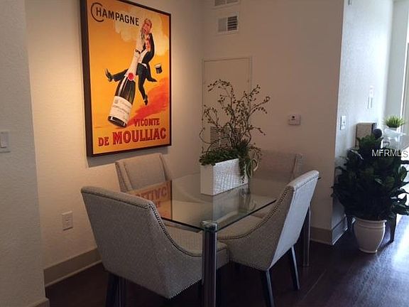 4th image of 1649 N Mills Ave #251