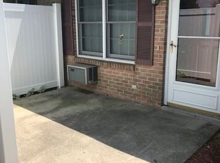 720 Trail Dr APT 05, Napoleon, OH 43545