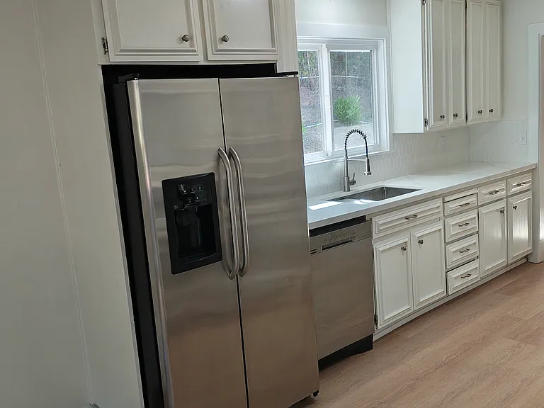 52 Olympia Way — Photo 13