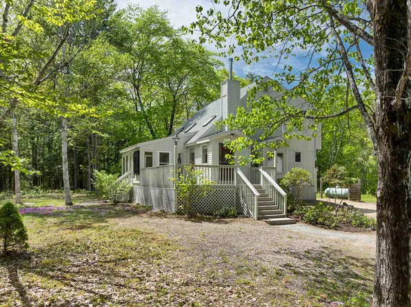20 Jennifer's Path, Moultonborough, NH 03254