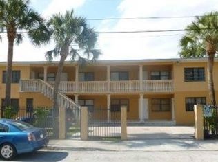 6165 SW 63rd St APT 8, South Miami, FL 33143