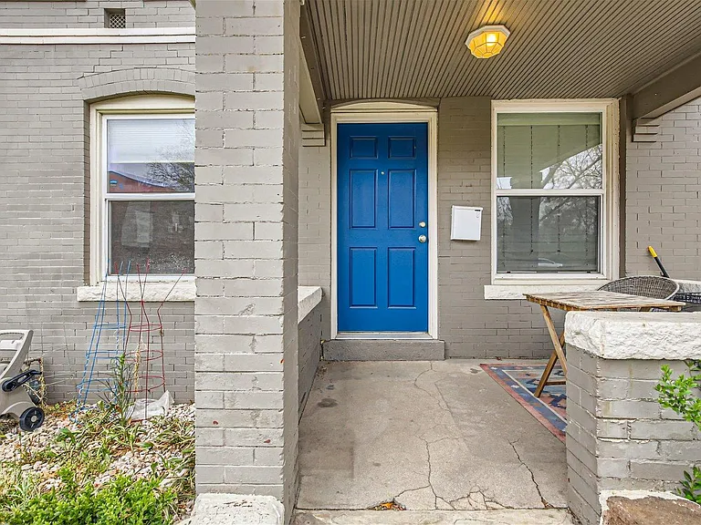 2805 N Franklin St — Photo 11