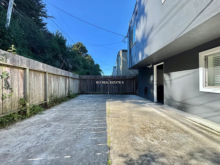 736 Higate Dr — Photo 15