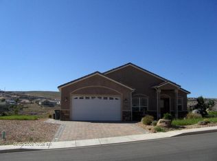 695 W Crystal Dr, Saint George, UT 84770