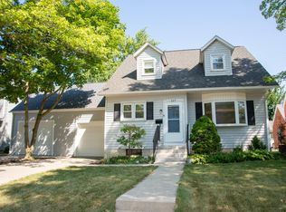 225 W Wayne St, Celina, OH 45822