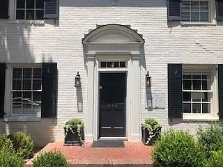 414 Fenton Pl — Photo 2