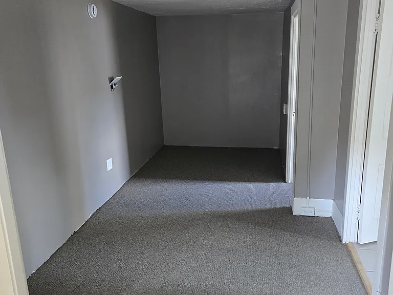 1309 Grant St #1-9 — Photo 4