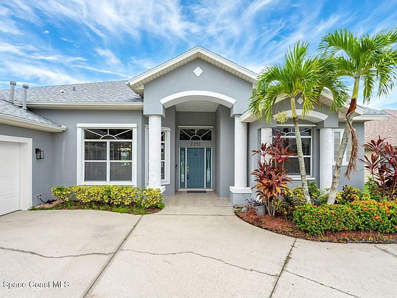 4th image of 2251 Brightwood Cir
