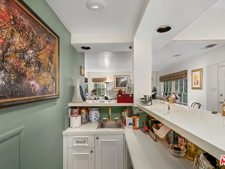3331 Bennett Dr — Photo 18
