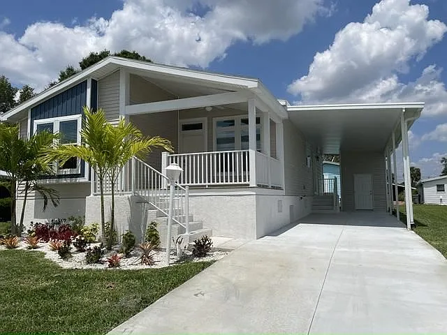 49 Darby Cay #49