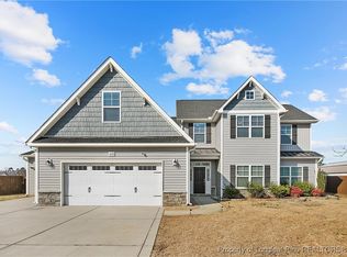 6728 Running Fox Rd, Hope Mills, NC 28348