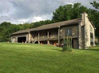 5669 Bell Brook Rd, Brooklyn, WI 53521