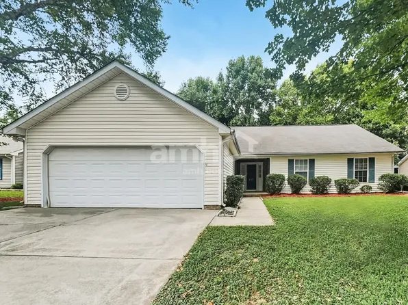 213 Fiddlers Knoll Ct, Kernersville, NC 27284