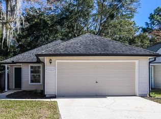 2985 Mikris Dr E, Jacksonville, FL 32225