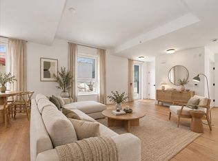 6833 Cambie St, Vancouver, BC V6P 3G9