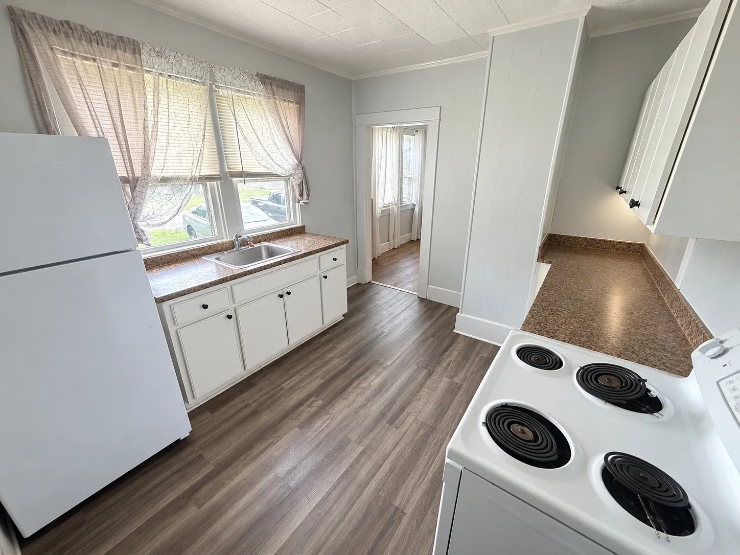 3 bed, 1618 sqft, $1,595 — Photo 2