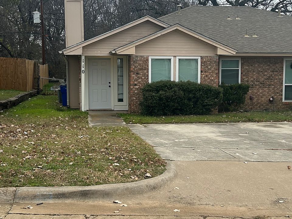 1st image of 110 Oakwood Ln
