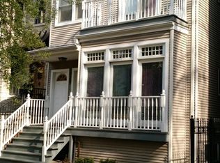 1820 W School St #2, Chicago, IL 60657