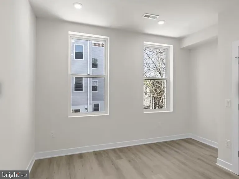 638 N Shedwick St #2 — Photo 11