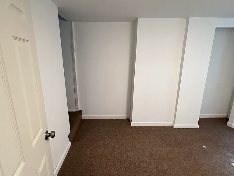 811 S Warren St — Photo 12