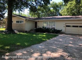 2319 Bailey Dr, Manhattan, KS 66502