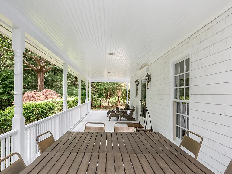 283 Wainscott Harbor Rd — Photo 4