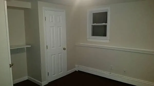 2 bed, 700 sqft, $2,100 — Photo 3
