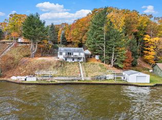 3376 Piney Ridge Rd, Ludington, MI 49431