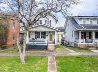 708 N 7th St, Marietta, OH 45750