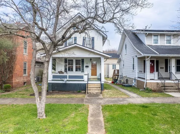 708 N 7th St, Marietta, OH 45750