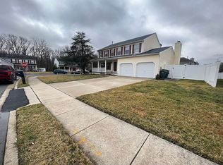 18 Glasgow Rd, Williamstown, NJ 08094