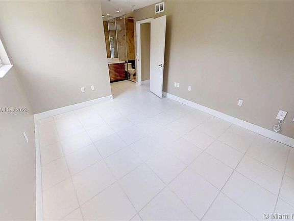 4th image of 4750 NW 102nd Ave #201-177