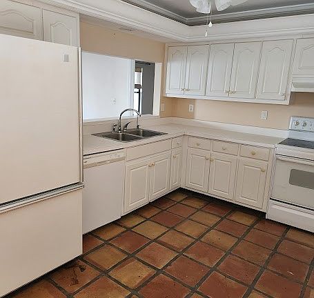 4th image of 1617 SE 13th Ter